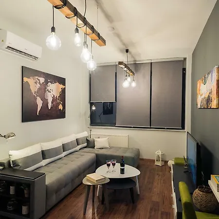Homesweethome Apartment